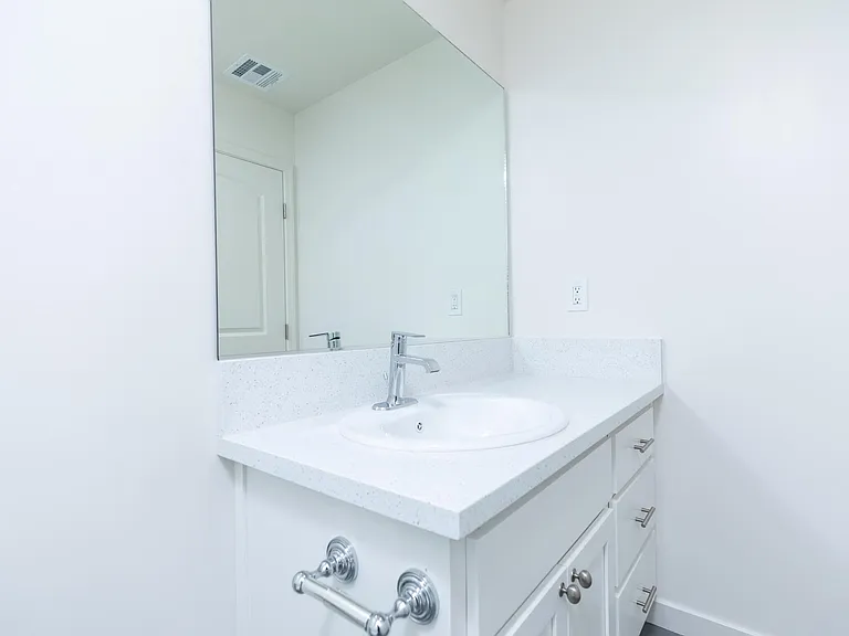1416 Mayo St #B — Photo 16
