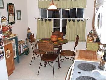 4th image of 3688 Arava Dr