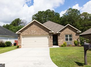 216 Gray Fox Xing, Bonaire, GA 31005