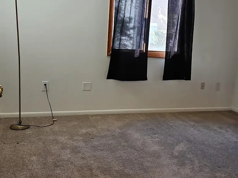 909 Ravens Crest Dr — Photo 38
