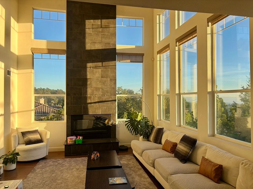 1st image of 8268 Skyline Cir