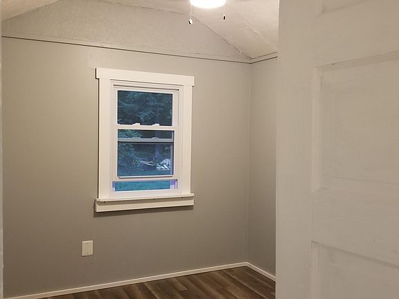 3rd image of 57 Karl Ave