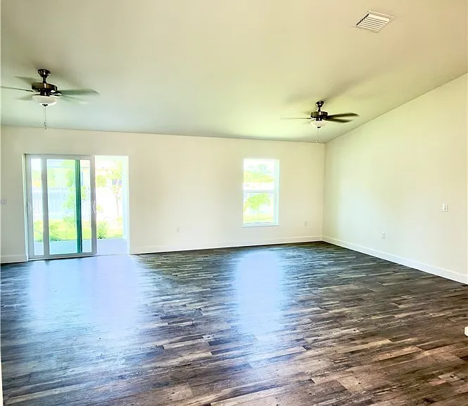 532 NW 18th Ave — Photo 5