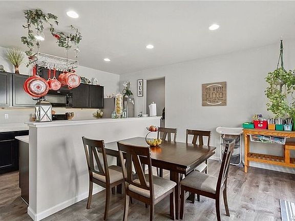 4th image of 9009 169th St NE