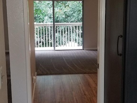 4th image of 7700 Parkway Dr Unit 14