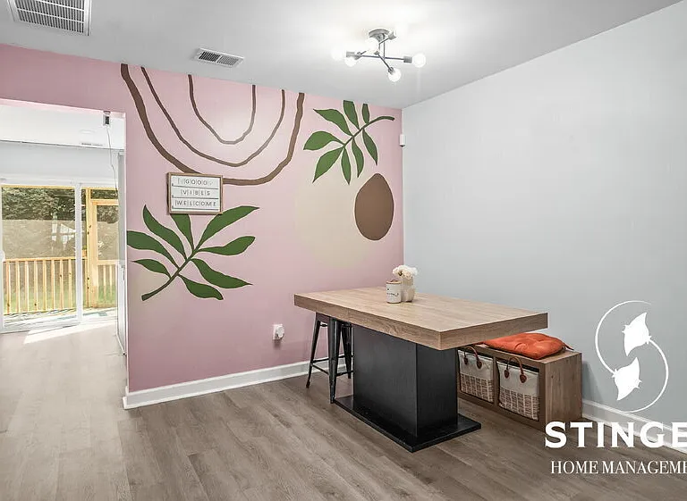 536 Candida Dr — Photo 8