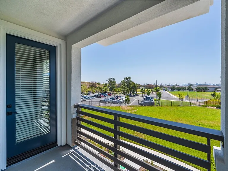 27656 Skyline Ln — Photo 20
