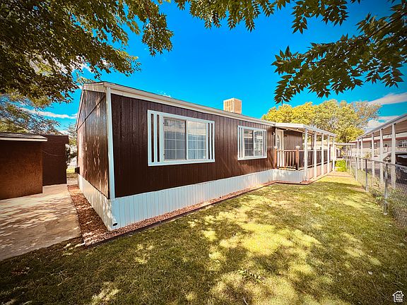 4th image of 3928 S Bobolink St #186