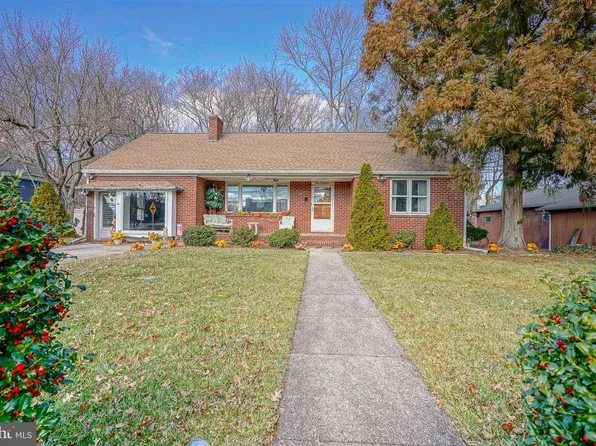 617 Elm Ave, Woodbury Heights, NJ 08097