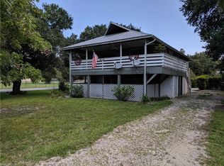 7111 Carousel Ln, Fort Myers, FL 33966