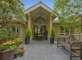 39 Linda Vista Dr, Monterey, CA 93940