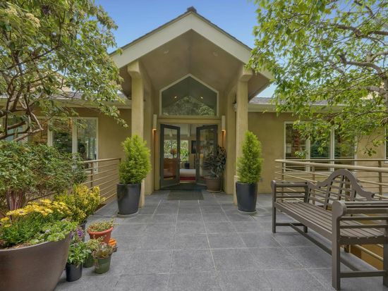 39 Linda Vista Dr, Monterey, CA 93940