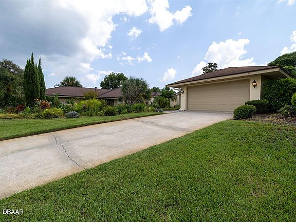 4th image of 104 Oakmont Ln