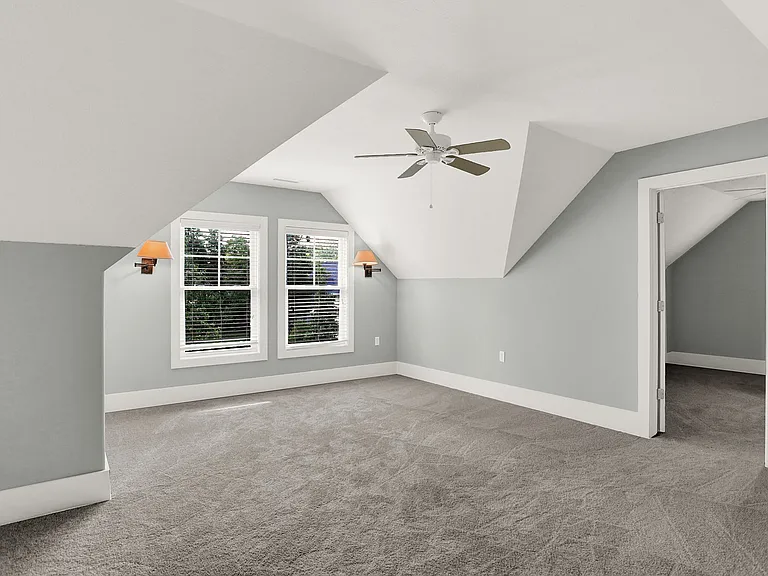 16893 Oak Manor Dr — Photo 25