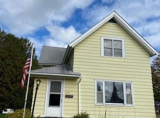 429 E Main St, Gaylord, MI