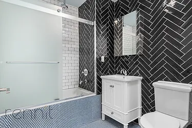 Rented by Rennit Inc.