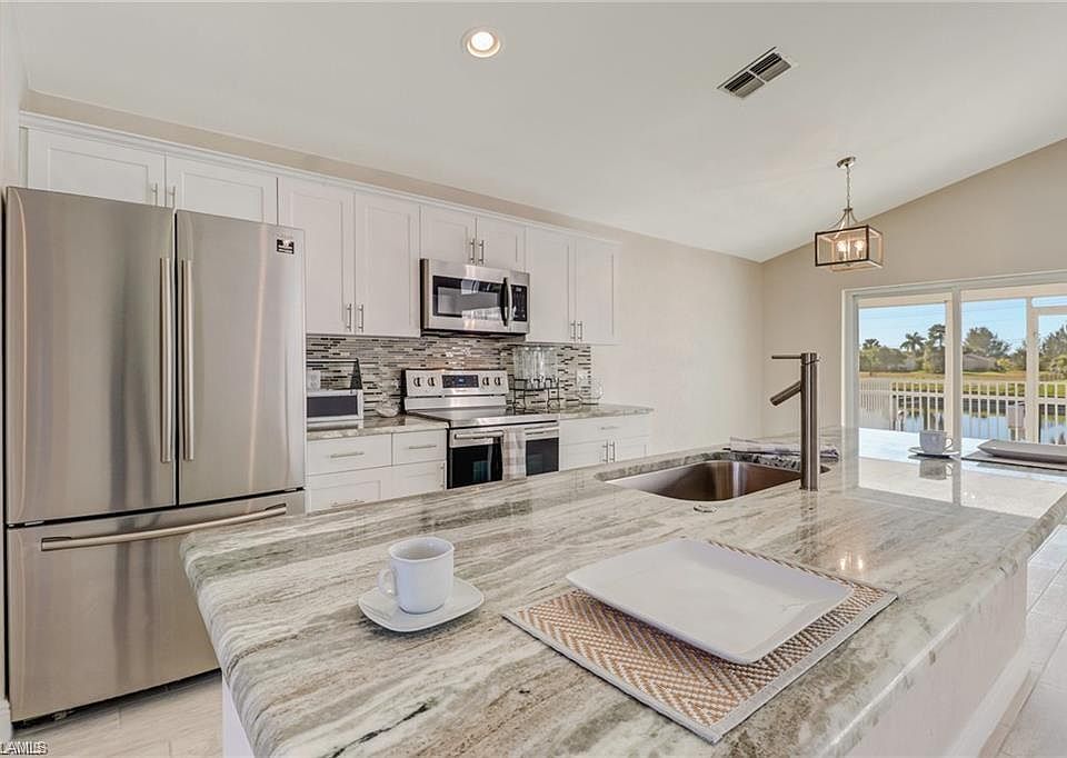 1st image of 4126 SW 23rd Pl
