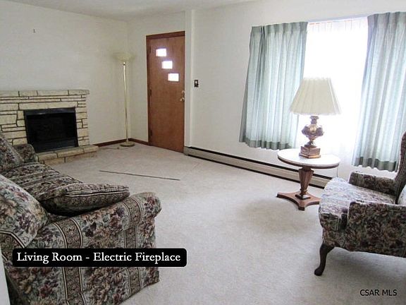 2nd image of 224 Sherwood Dr