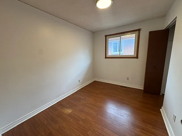 237 Veronica Dr — Photo 17