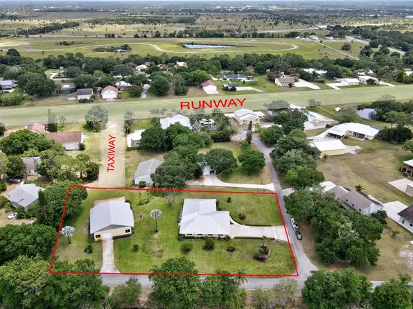 8560 De Haviland Ct, Vero Beach, FL 32968