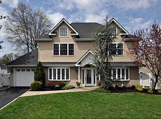 49 Wendy Rd, Colonia, NJ 07067