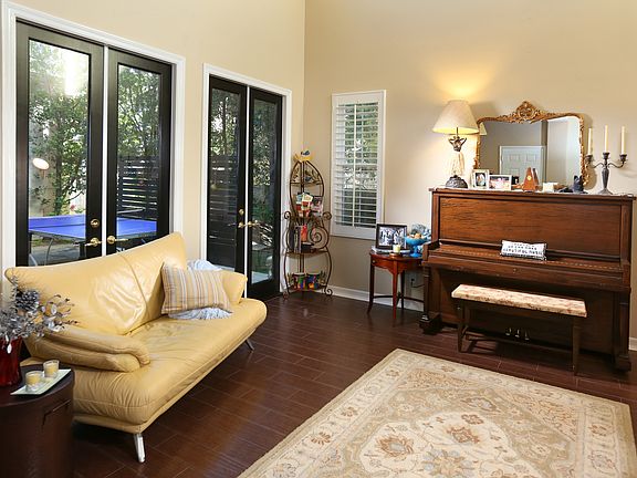 3rd image of 24715 Garland Dr