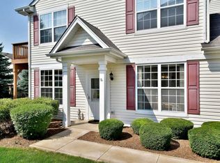 1943 W Crestview Cir, Romeoville, IL 60446