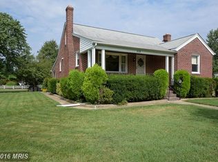 208 S Longcross Rd, Linthicum, MD 21090