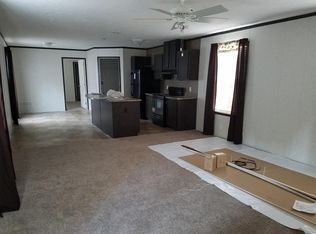 951 Greenfield Manor Dr, Fenton, MO 63026