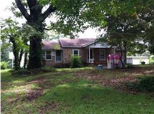 221 25th Ave NE, Center Point, AL 35215
