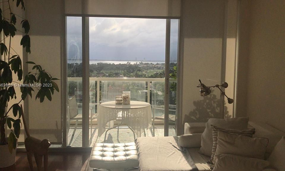 1st image of 5600 Collins Ave APT 11R