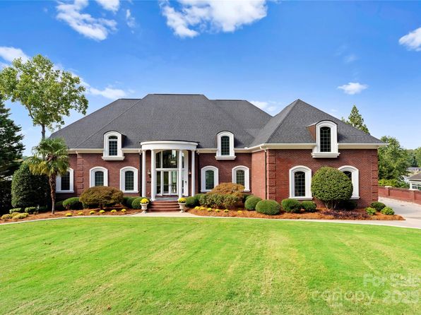 249 Blue Heron Dr, Rock Hill, SC 29732