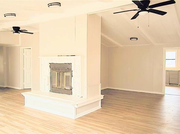 12030 Oak Woods Ct