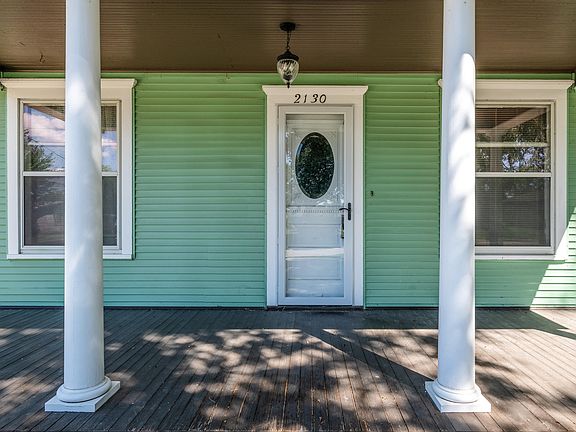 4th image of 2130 Park St