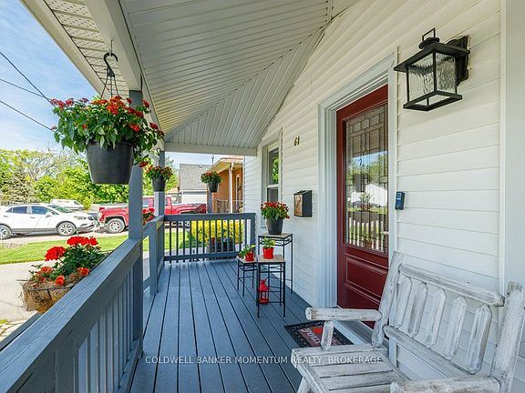 4th image of 61 Rosedale Ave