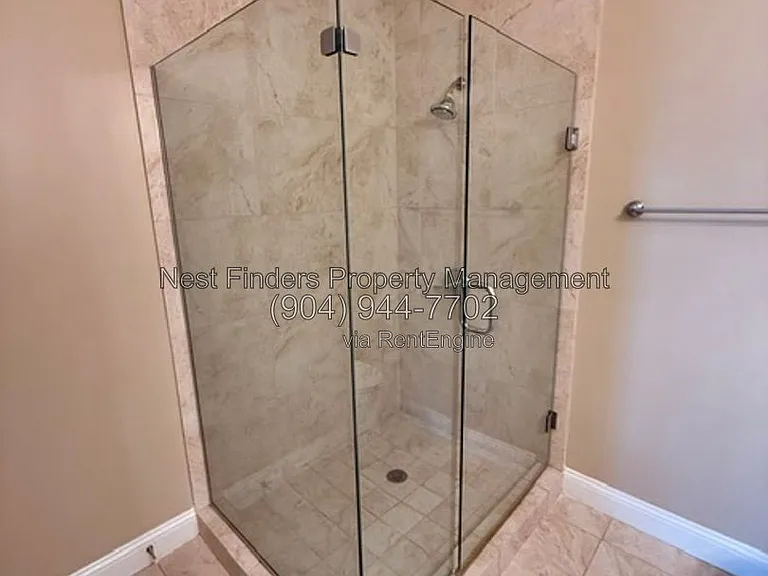 1431 Riverplace Blvd #2001 — Photo 20