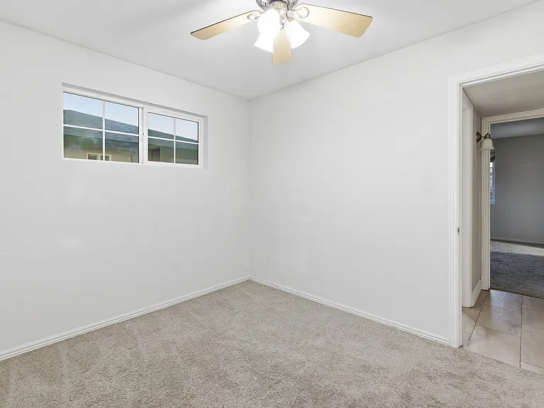 1901 N 48th Pl — Photo 14