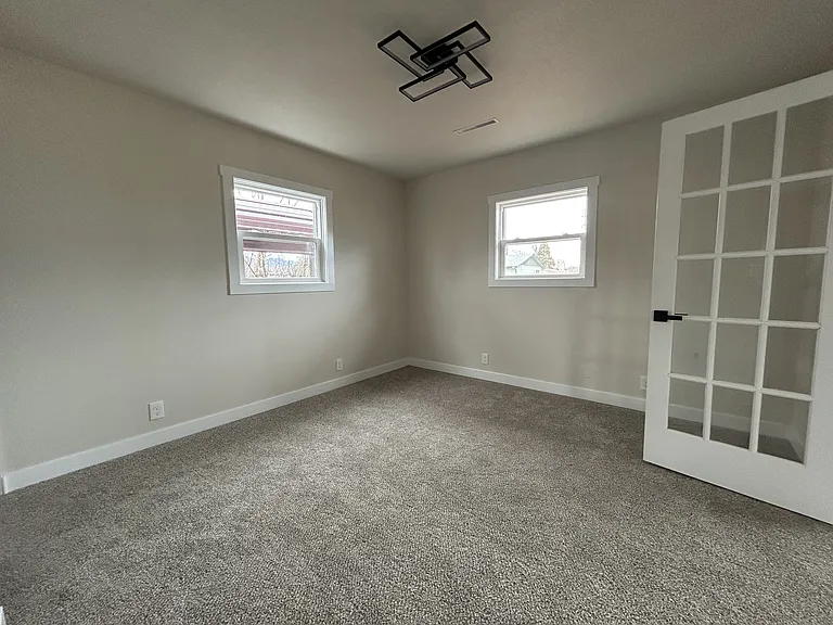 1305 Rockwood Ave — Photo 5