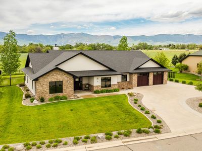 4 Thunderbird Dr, Sheridan, WY, 82801