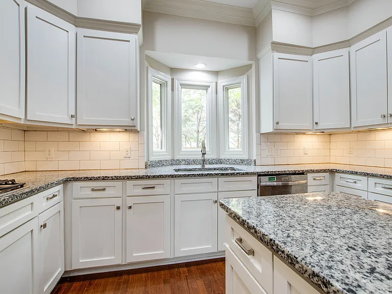 1306 SE Broad St — Photo 14