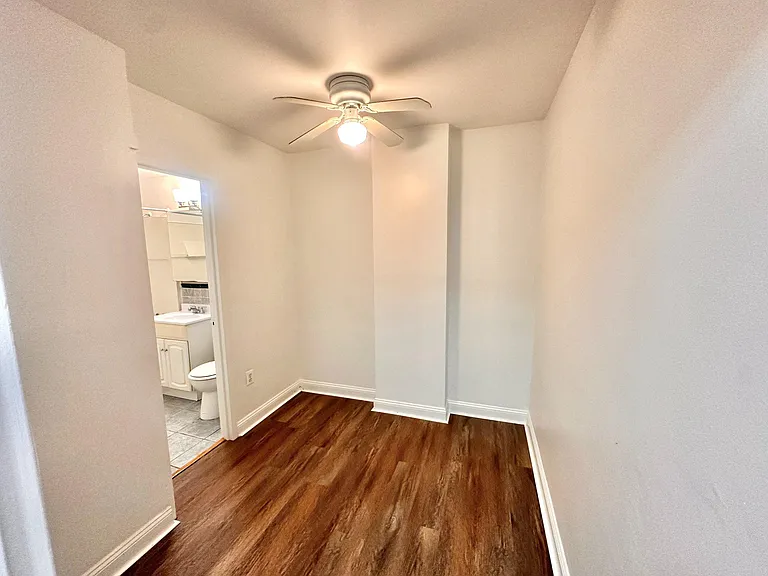 1021 Arlington Blvd #610 — Photo 5