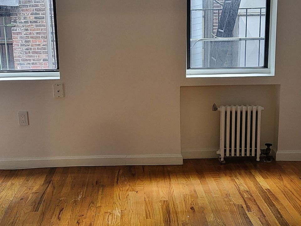 1st image of 36 E 4th St APT 3RE