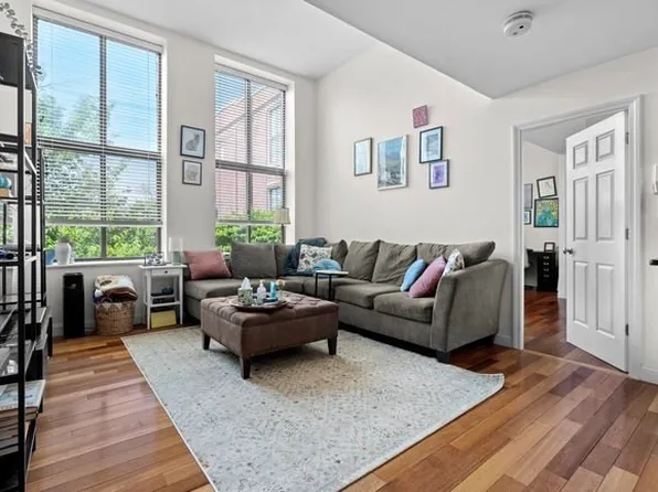 841 Parker St APT 203, Roxbury, MA 02120