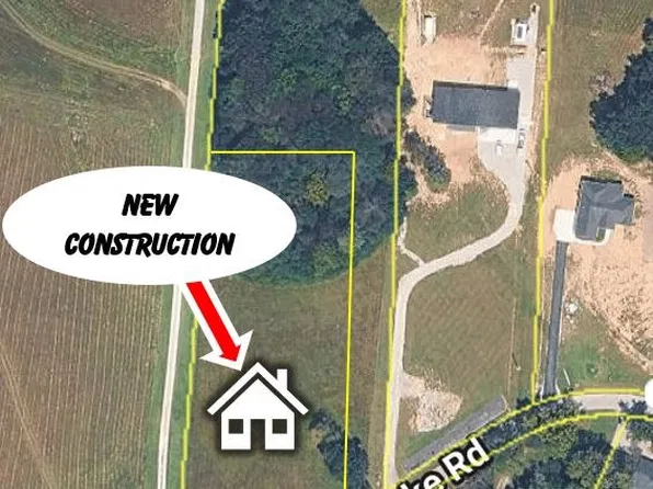 825 Ovoca Lake Rd, Tullahoma, TN 37388