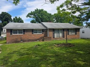 38 Franktown Rd, Hampton, VA 23663