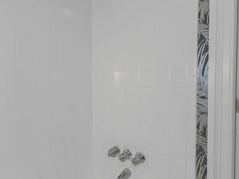 4910 38th Way S #111 — Photo 4