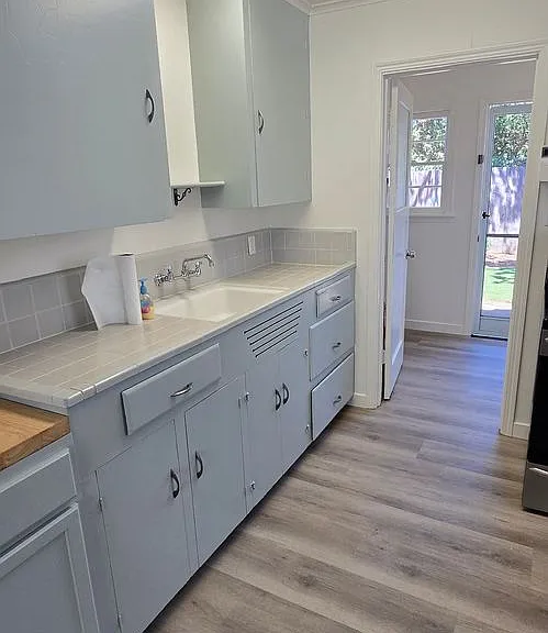 6505 Marchant Ave — Photo 7