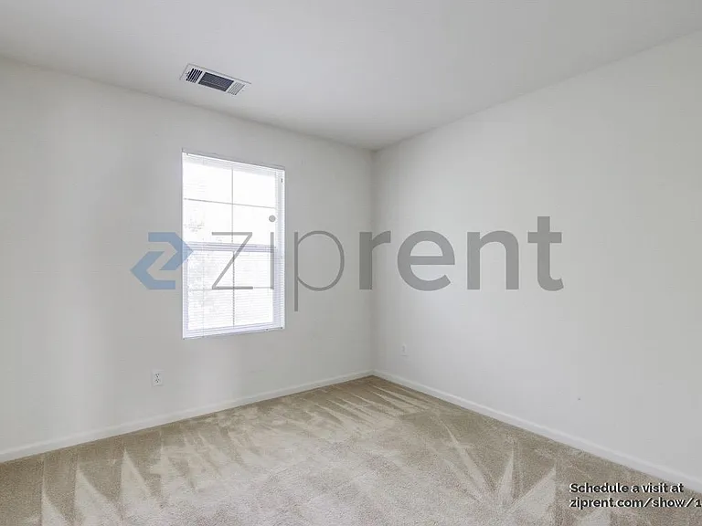 107 San Juan Batista St — Photo 11
