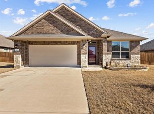 3512 Eden St, Krum, TX 76249