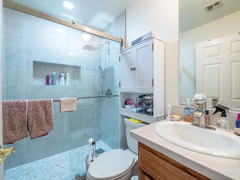 11300 Highridge Ct — Photo 15